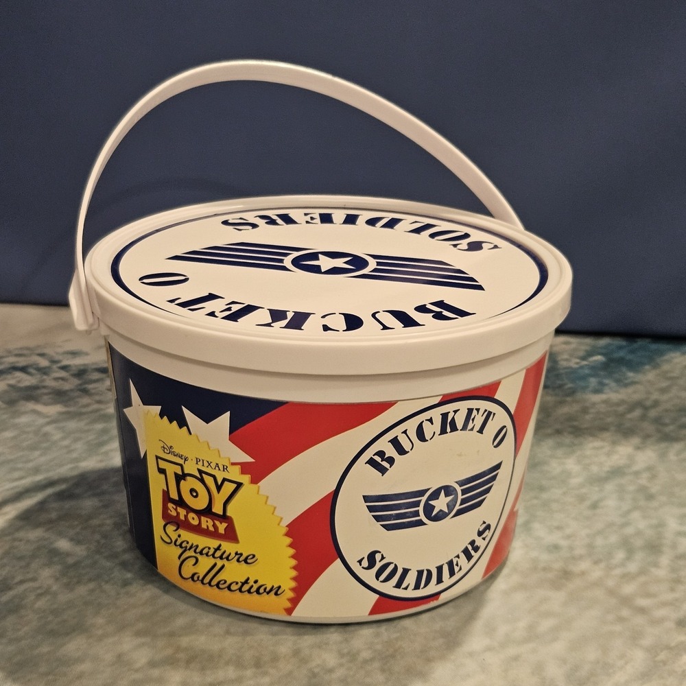 Toy Story Signature Collection Bucket O Soldiers 69/72 Complete Army Men